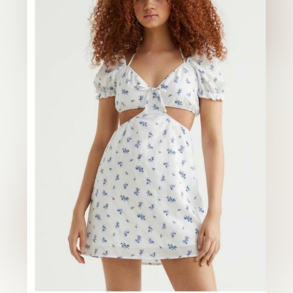 H&M Divided Blue White Floral Cut Out Dress